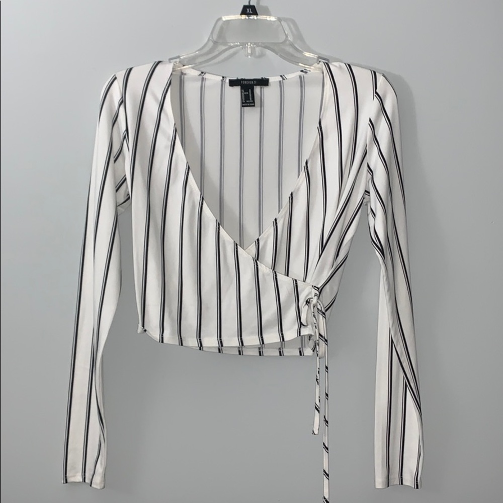 Long sleeve wrap- tie crop shirt